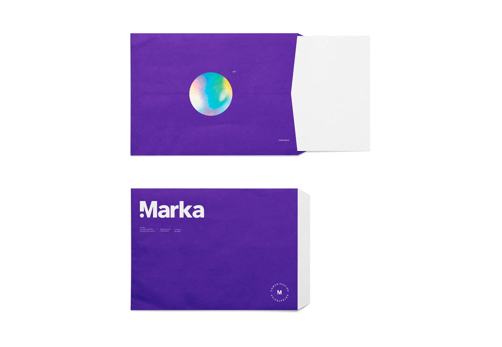 Diseño de sobe c4 con detalle en papel holográfico del branding para Marka Comunicación Estratégica